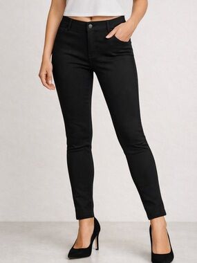 Zara Women’s Black Skinny Pants – Sleek Stretch Fit